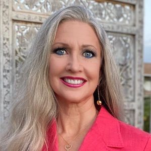 Meet your Posher, Sheila